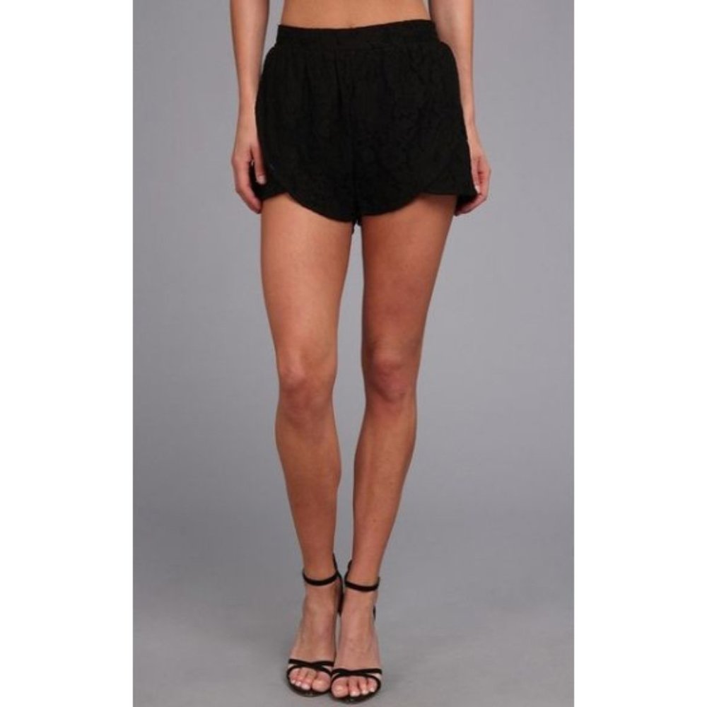MINKPINK The Days You Feel Alive Lace Crochet Crossover Draped Layered Shorts M